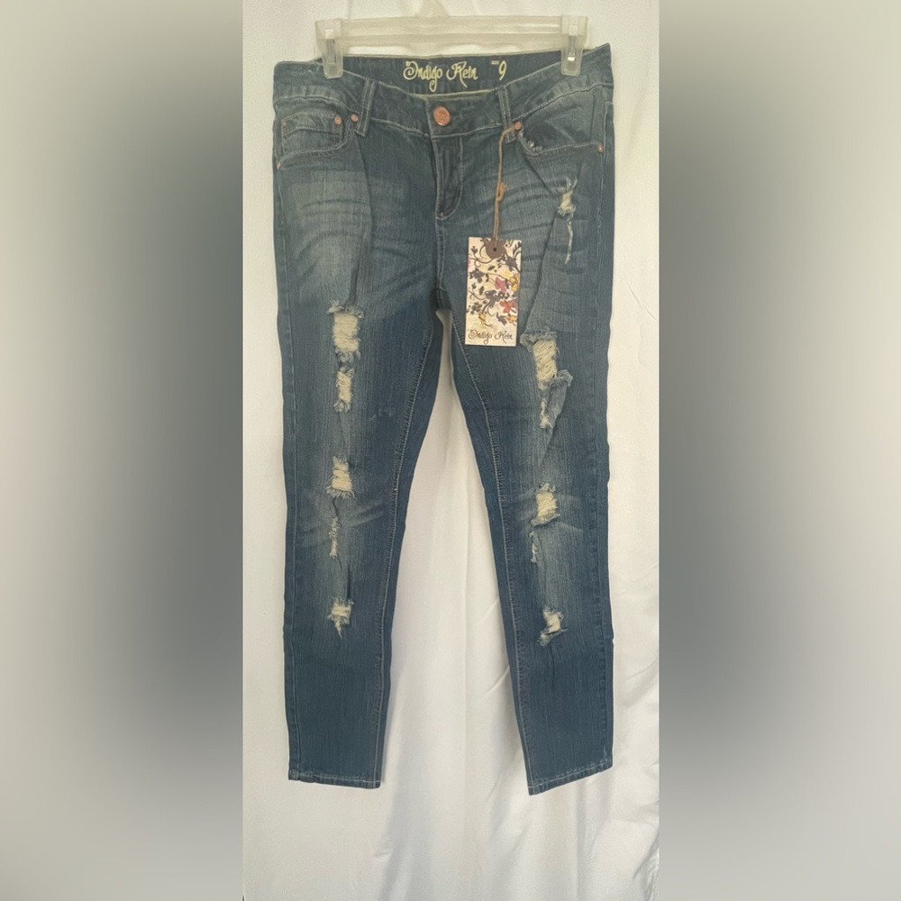Indigo Rein blue denim distressed jeans, Size 9